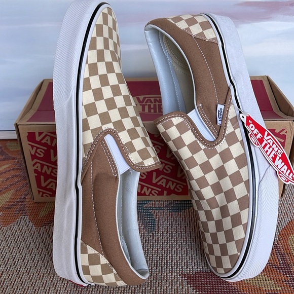 Vans Men’s Classic Slip-On
(Checkerboard)Tger's Eye/
VN0A38F7QTK Sneakers - Picture 11 of 16